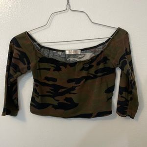 La vie 89 small half sleeve crop top shirt green camouflage